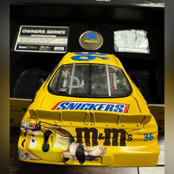 NASCAR #36 Ken Schrader M&M 2002 Pontiac Grand Prix 1 Of 2400 Diecast 1:24 Rare - Picture 4 of 16